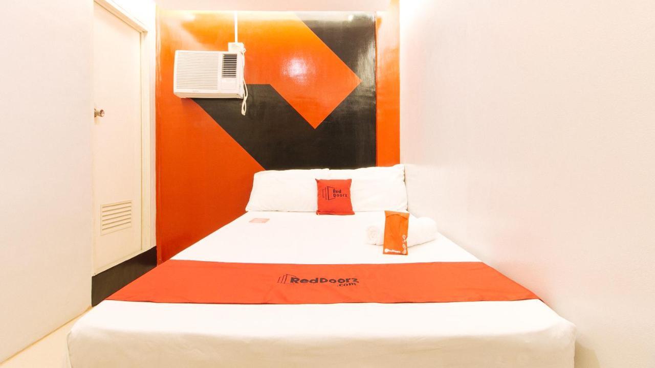 Reddoorz @ Walk Inn Hotel Manila Bagian luar foto