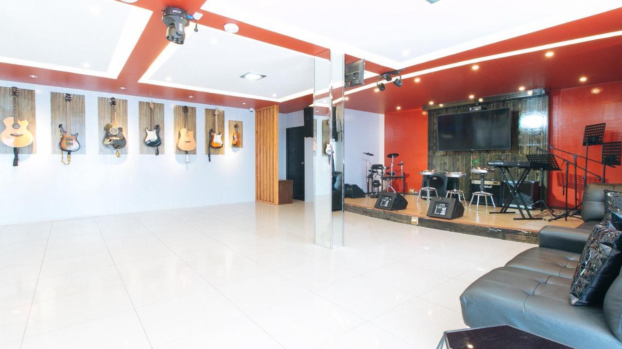 Reddoorz @ Walk Inn Hotel Manila Bagian luar foto